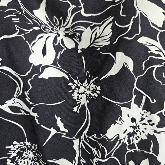 Lands End Bundle of Two Womens Tankinis Sz 8 - Picture 3 of 10